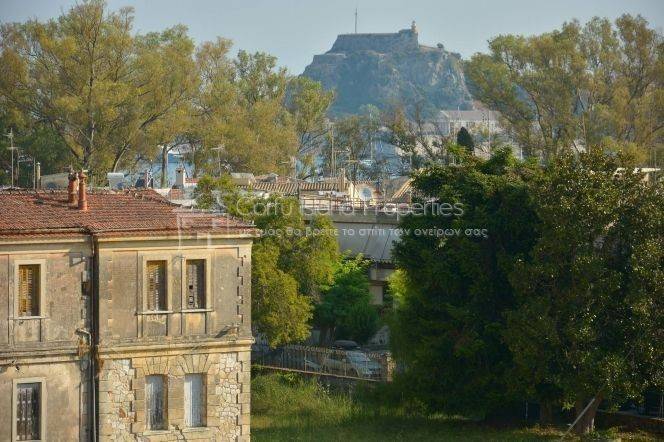 Θέα από μπαλκόνι