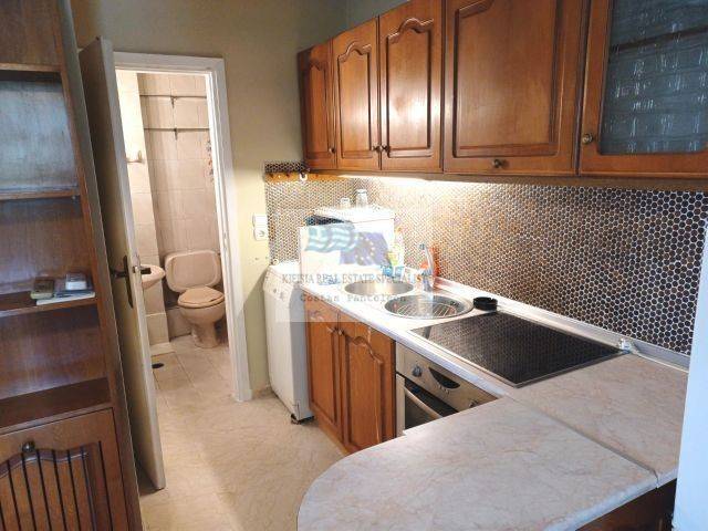 OPEN PLAN KITCHEN