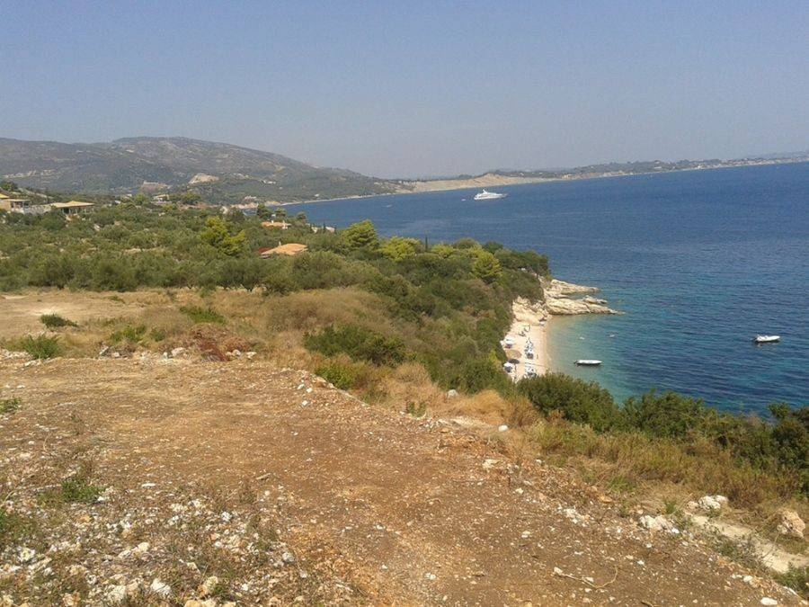 Παραθαλάσσιο οικόπεδο - Seaside land