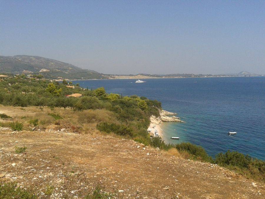 Παραθαλάσσιο οικόπεδο - Seaside land