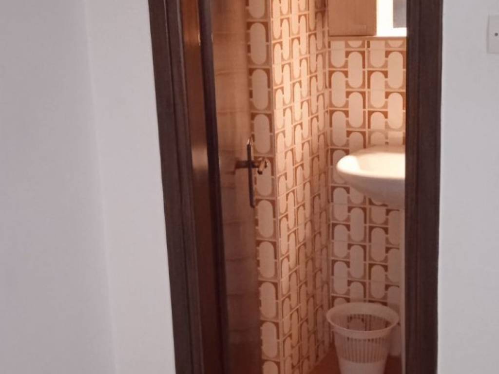 WC 1oυ ΓΡΑΦΕΙΟΥ