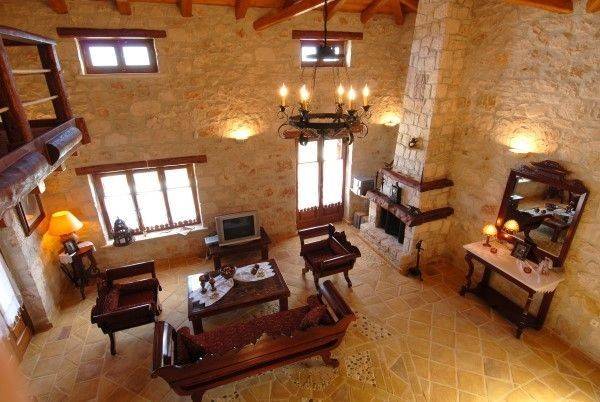 living room with fireplace- σαλόνι με τζάκι