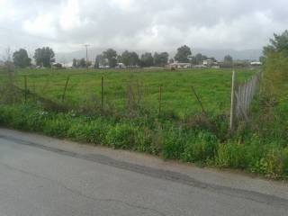 frontage of the land - πρόσοψη οικοπέδου