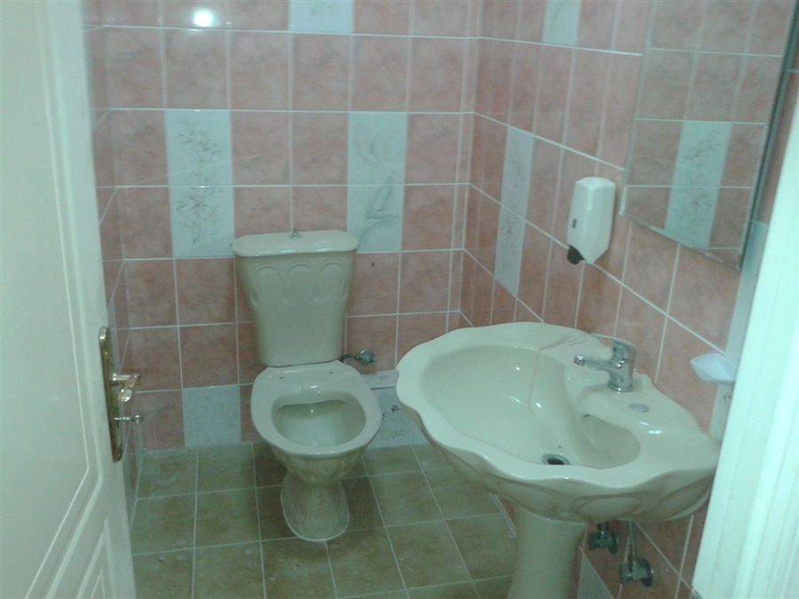 μπάνιο - bathroom