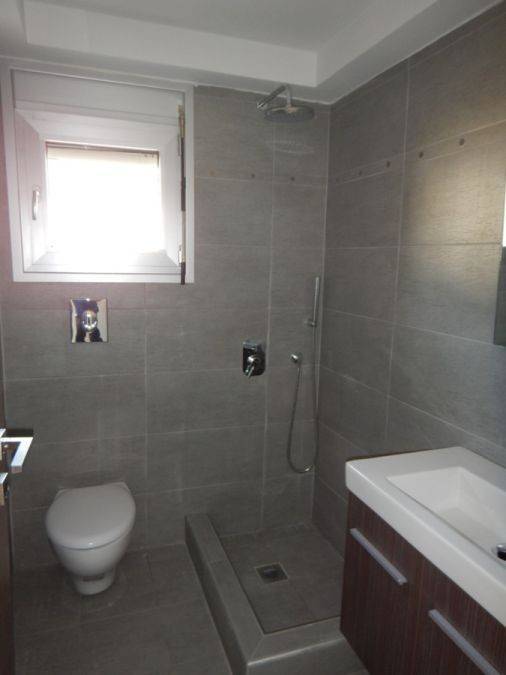 GROUND FLOOR BATHROOM WITH WC