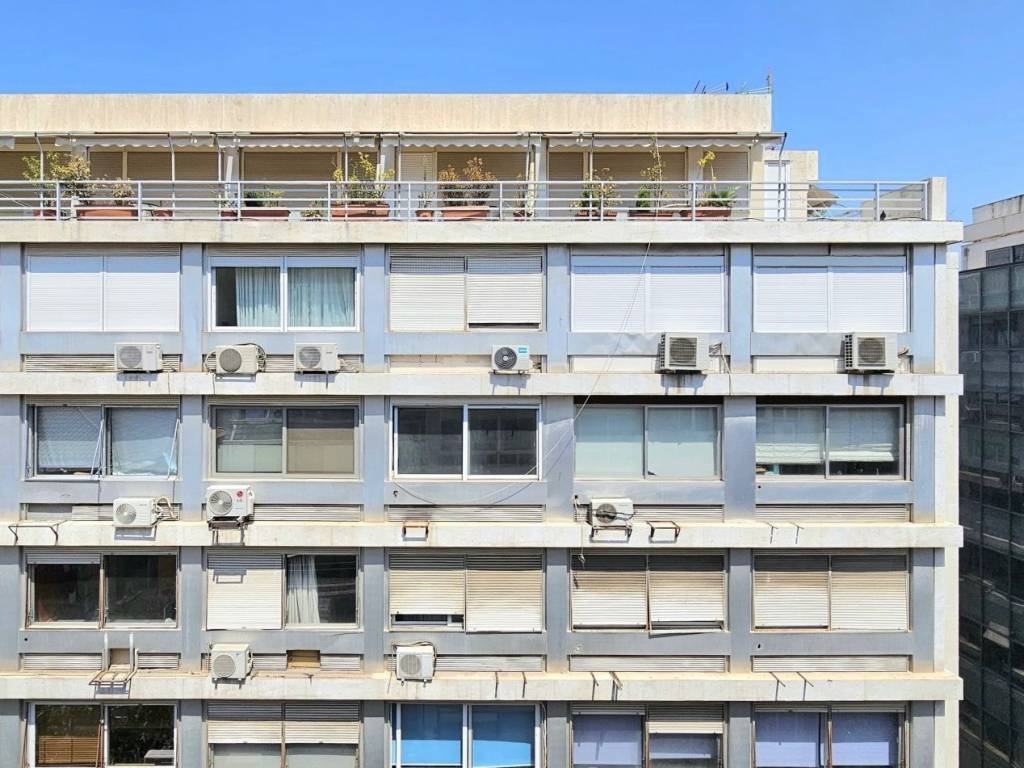 exarcheia_residential_studio_for_rent