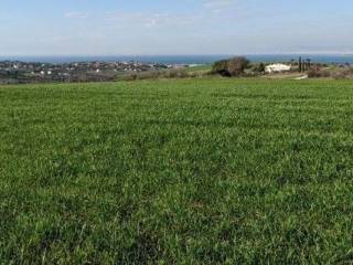 ΑΓΡΟΤΕΜΑΧΙΟ