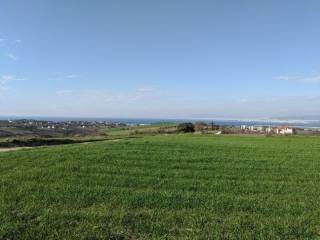 ΑΓΡΟΤΕΜΑΧΙΟ