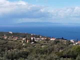 Η θέα από ψηλά &quot;κοιτώντας&quot; νότια.