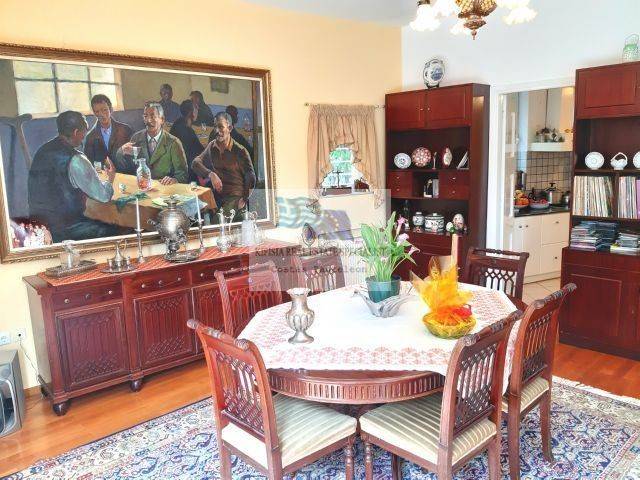 VIEW OF THE DINING AREA