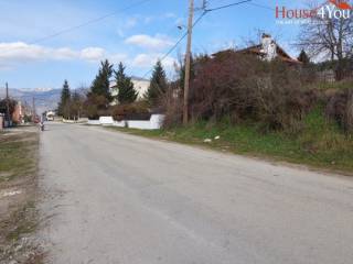 Πωλείται οικόπεδο 521τμ. με ΣΔ. 0.5 και πρόσωπο 16μ. στην Ρήγα Φεραίου στα Καρδαμίτσια Ιωαννίνων 