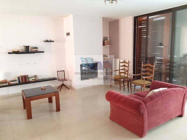 LIVING ROOM WITH FIREPLACE