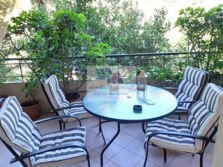 VIEW OF THE FRONT VERANDA