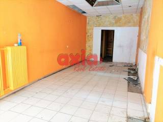 Καβάλα, Κέντρο: Ενοικιάζεται κεντρικό Κατάστημα 62τ.μ. προσόψεως