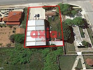 Χρυσούπολη, Ποντολίβαδο: Πωλείται Βιοτεχνικός χώρος 375τ.μ. σε 1500τ.μ. οικόπεδο προσόψεως.