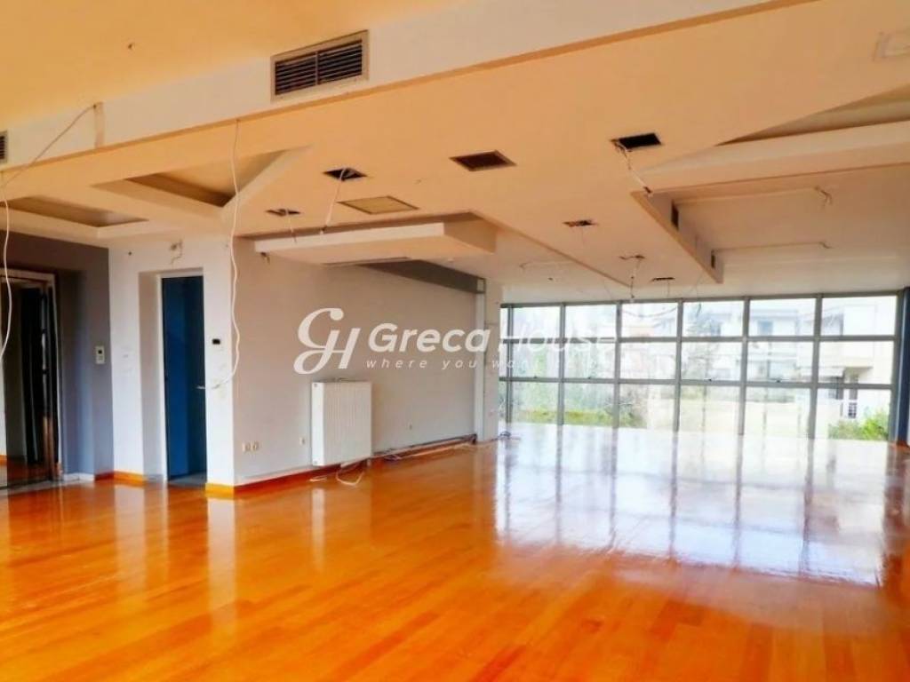 6 Level Commercial Building for Sale in Chalandri