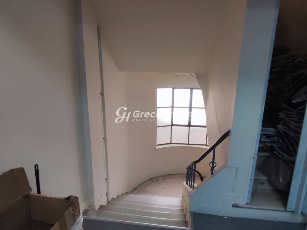 7 Level Commercial Building for sale in the Historical Cente