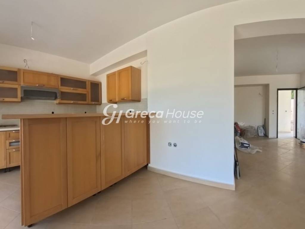 3 Bedroom Apartment with Sea View for sale in Chalkida