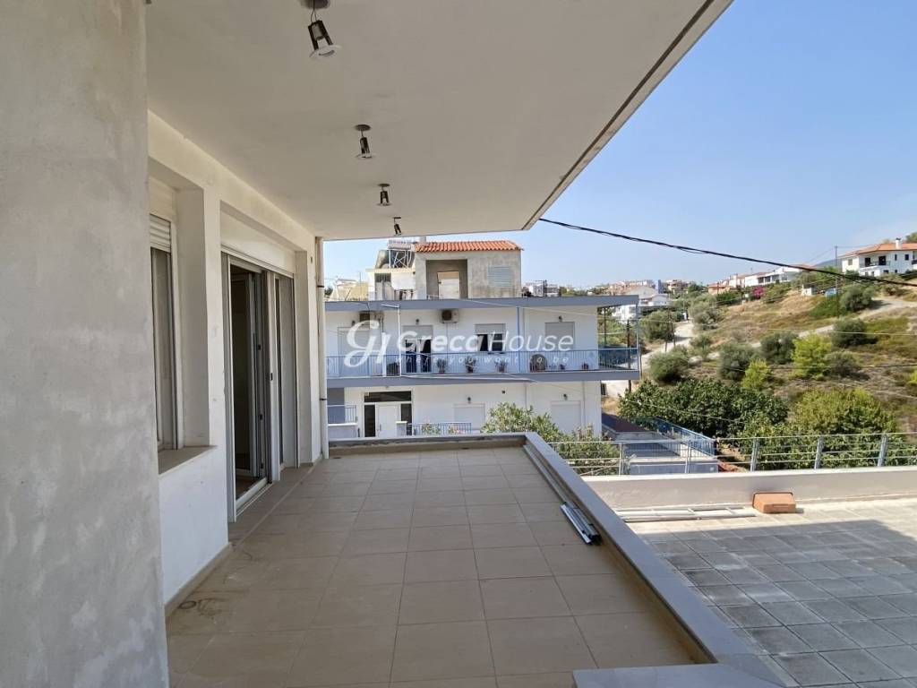 Residential Building with Sea View for sale in Chalkida