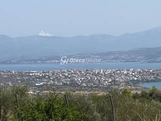 Επαγγελματικό Κτίριο προς πώληση στην Αυλίδα