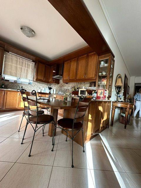 Open plan κουζίνα - σαλονοτραπεζαρία