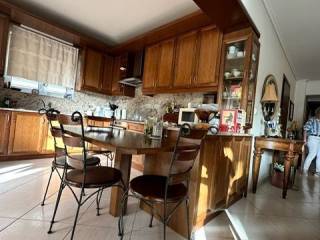 Open plan κουζίνα - σαλονοτραπεζαρία