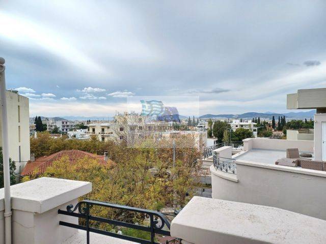 PANORAMIC VIEW FROM THE ROOF GARDEN