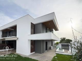 Forumland Real Estate, luxury maisonette