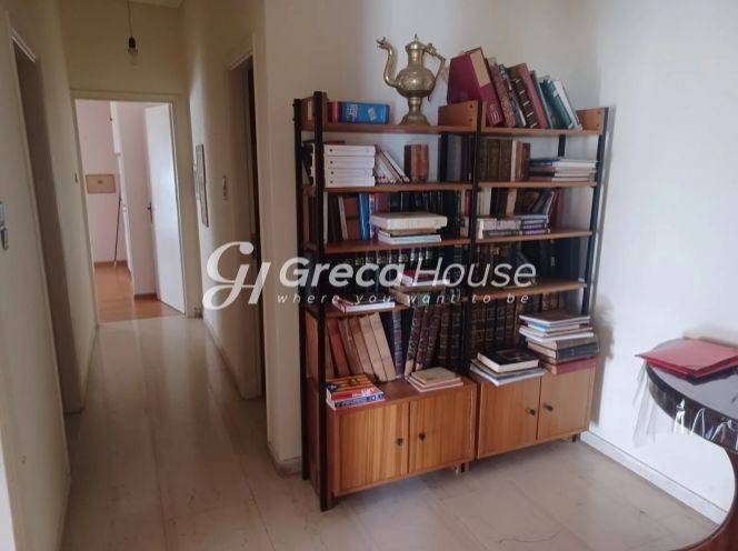 Renovated penthouse apartment for sale in Ilisia