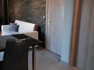 ΘΩΡΑΚΙΣΜΕΝΗ ΠΟΡΤΑ