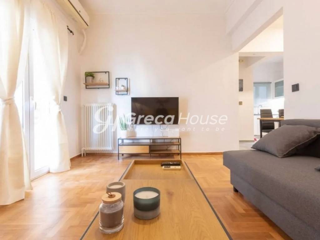 Renovated Apartment for Sale in Pagrati