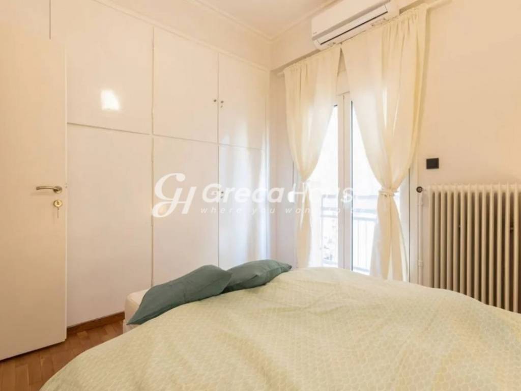 Renovated Apartment for Sale in Pagrati