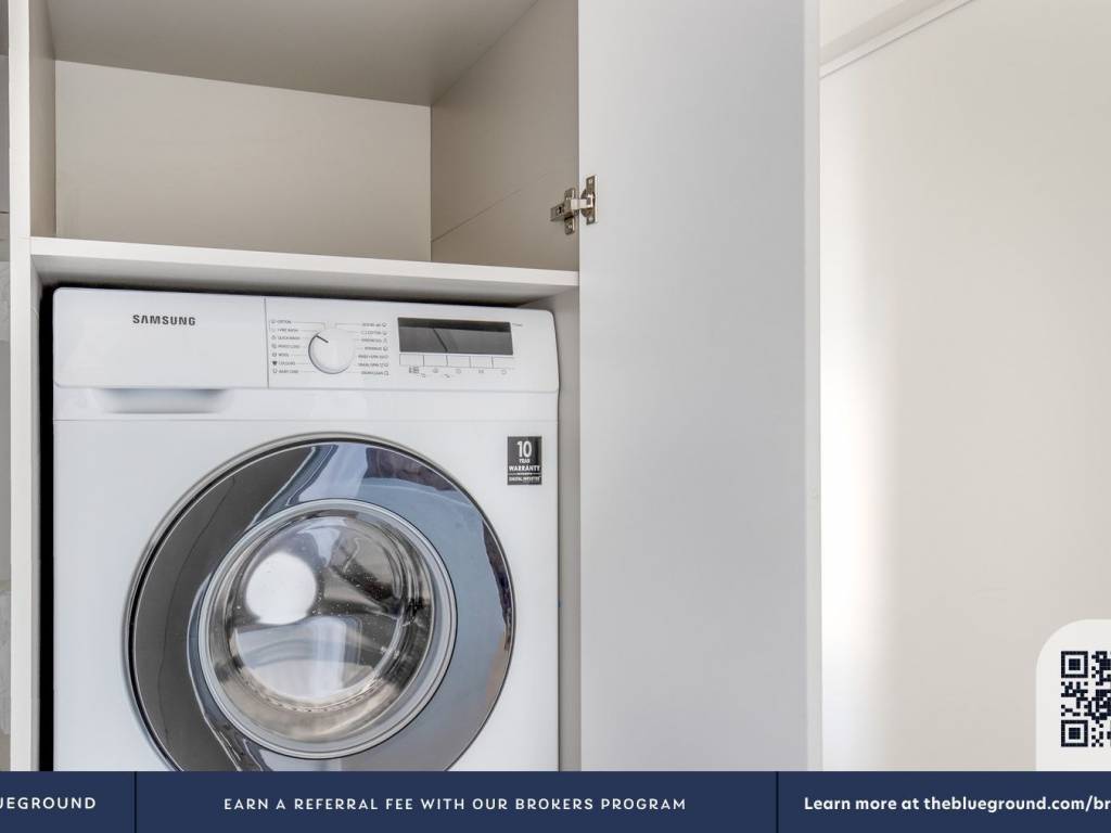 Washer/Dryer in Apartment