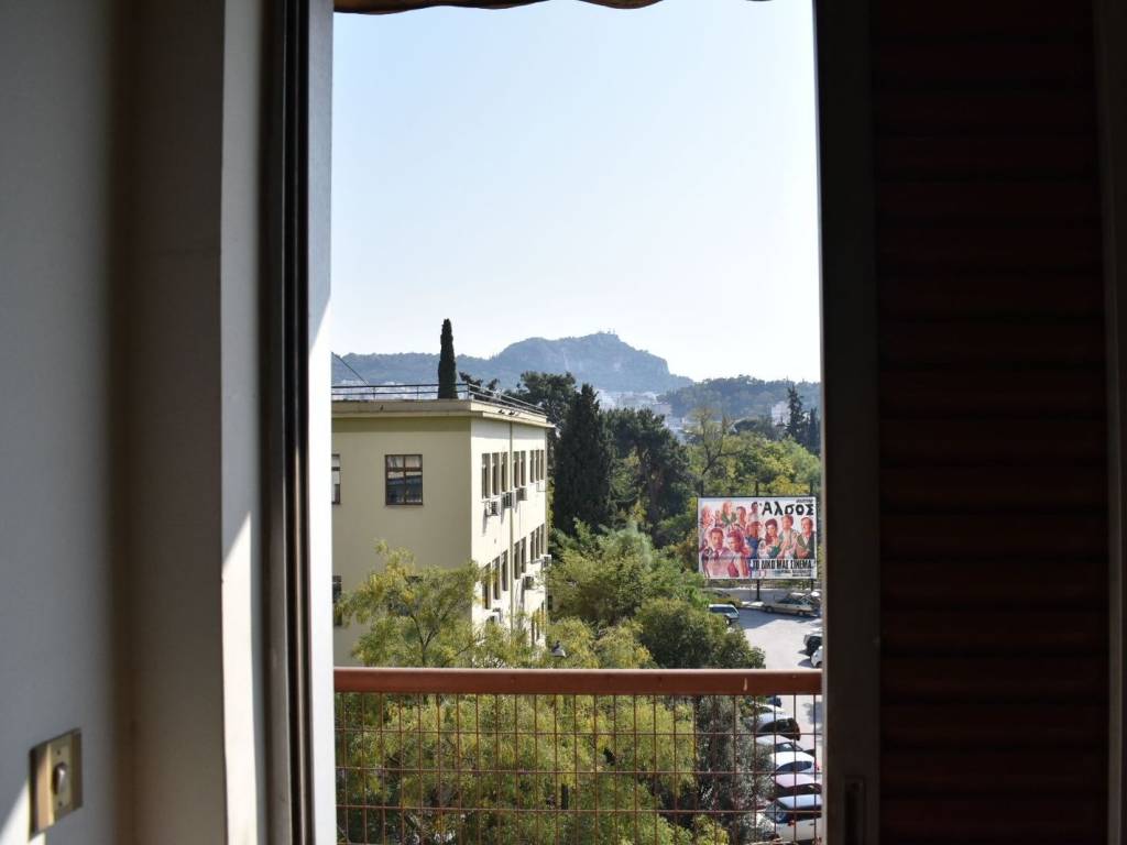 θεα στο Αλσος