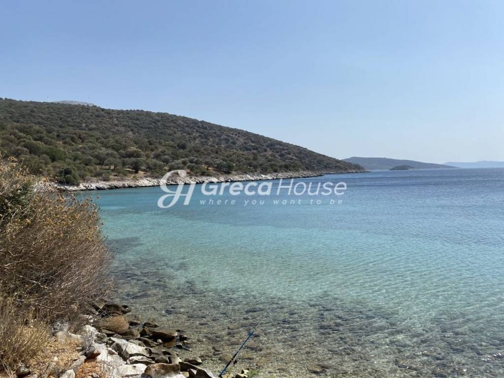 Plot with building permit for sale in Evia