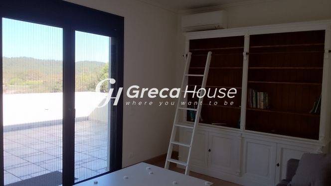 Villa for sale in Evia