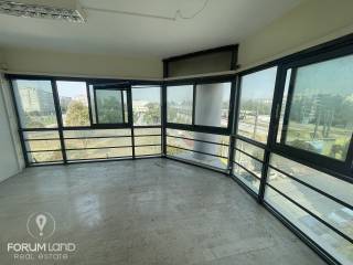 Forumland Real Estate, Επαγγελματικός χώρος