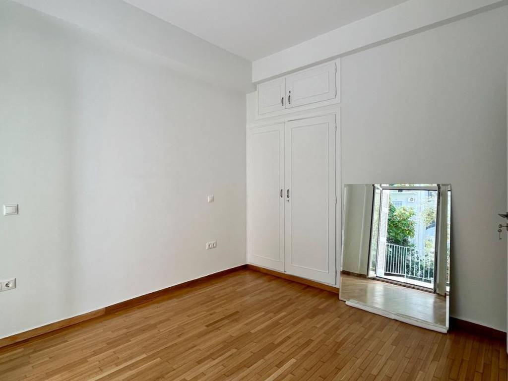 fokionos_negri_residential_apartment_for_sale