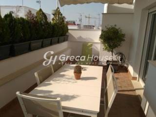 Poleitai epiplomeno xenodocheio sto Metaxoyrgeio