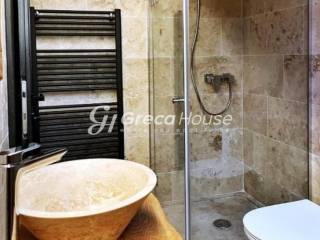 Hotel For Sale in Parnassos