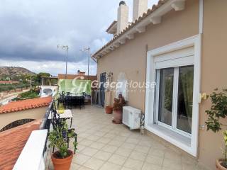 Πολυτελές Κτίριο προς πώληση στο Λαγονήσι