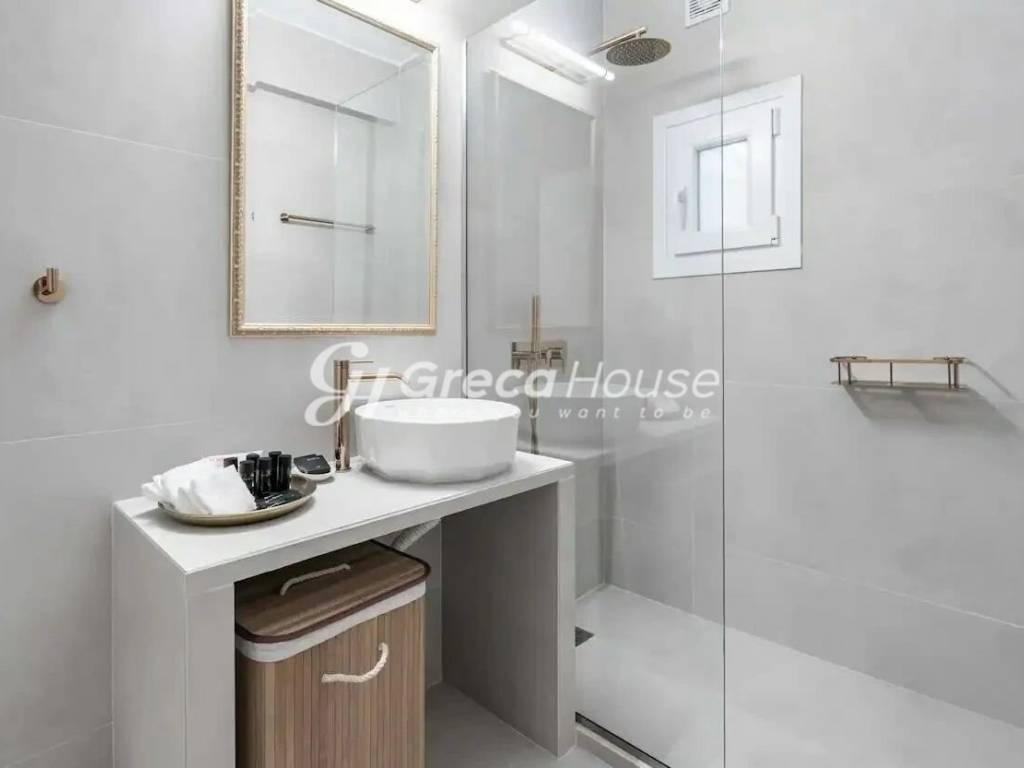 Apartment with Garden for Sale in Athens