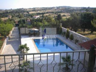 pool view