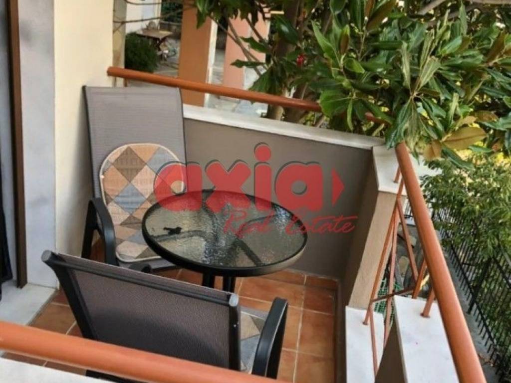 Καβάλα, Άγιος Λουκάς: Ενοικιάζεται Studio 24τ.μ. προσόψεως στον 1ο όροφο με ατομική θέρμανση