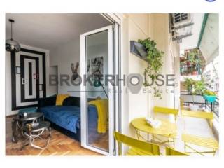 Σαλόνι,Μπαλκόνι