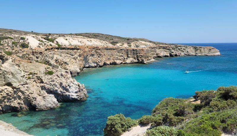 Άποψη νησιού Μήλου / Milos island view