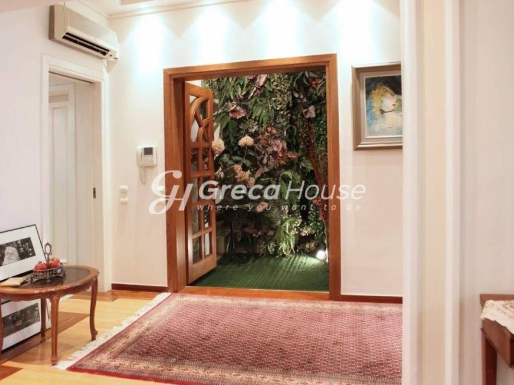 Apartment for sale in Kolonaki