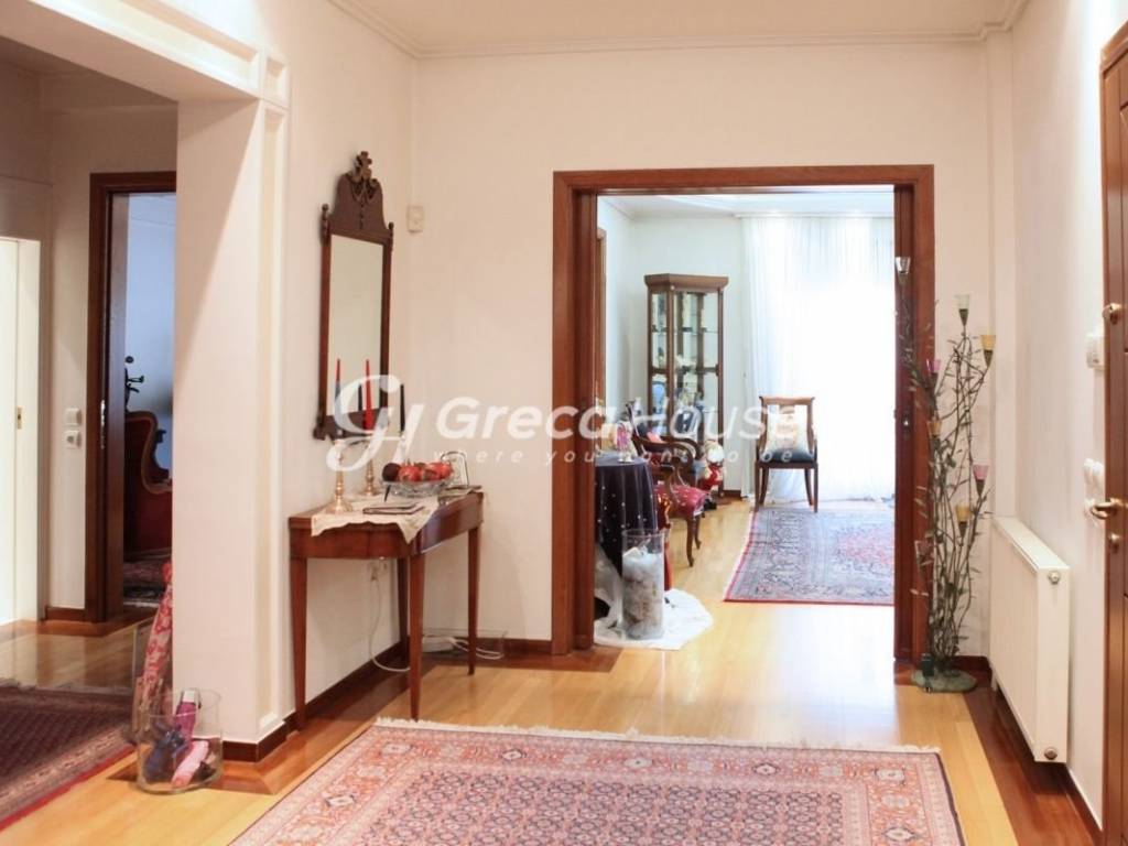 Apartment for sale in Kolonaki