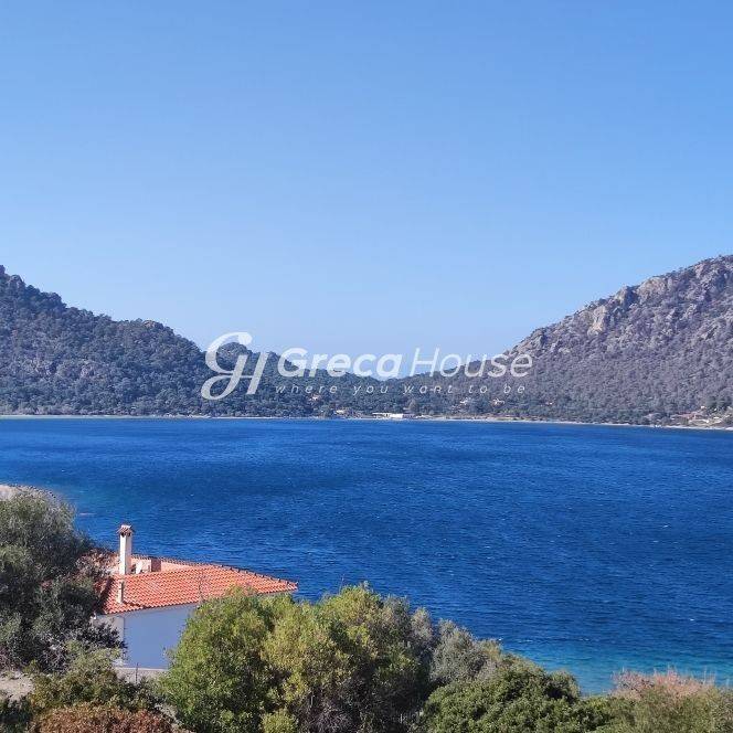 Beachfront plot For Sale In Greece