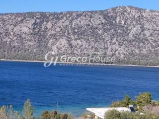 Beachfront plot For Sale In Greece